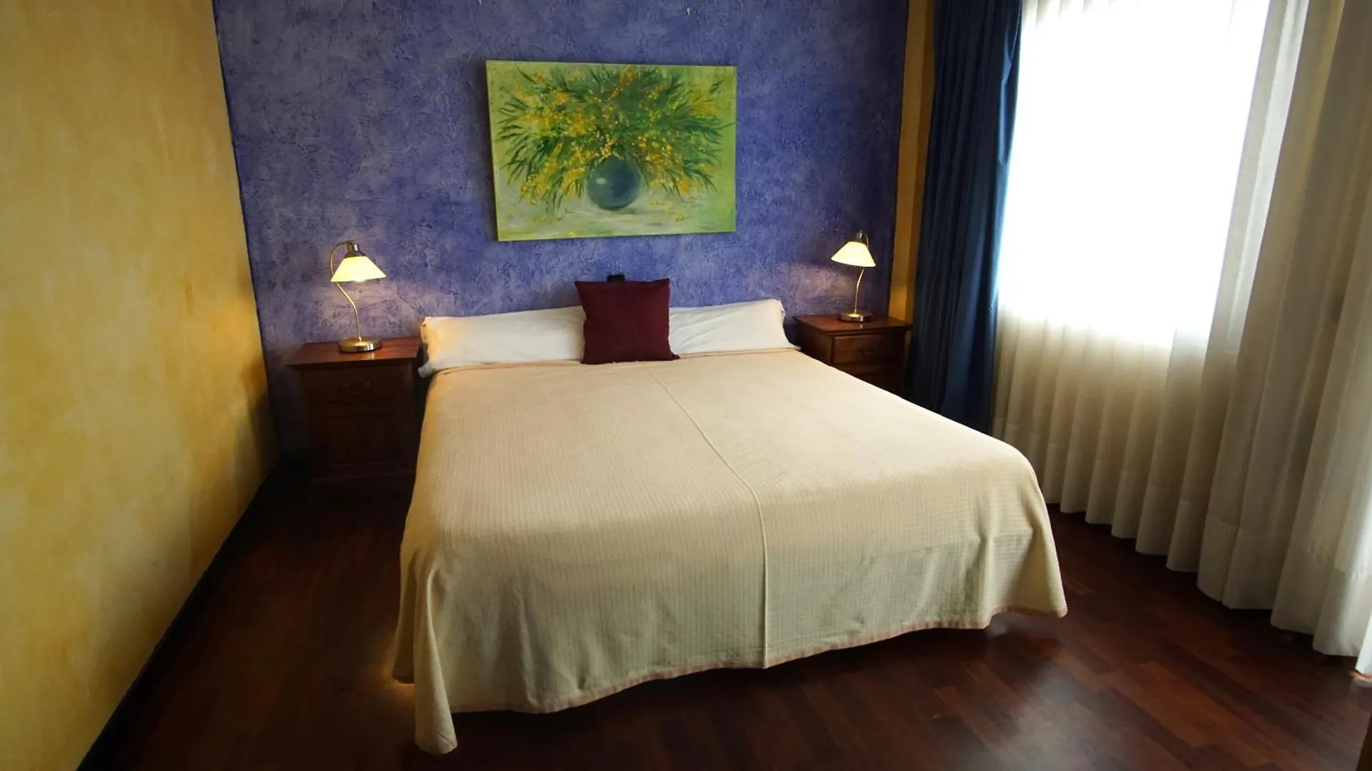 Hotel Tikar Garrucha