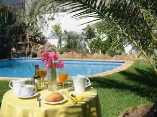Hotel Tikar Garrucha