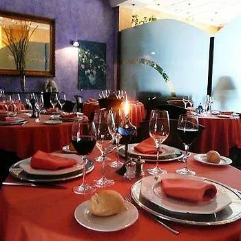 Hotel Tikar Garrucha 2*,
